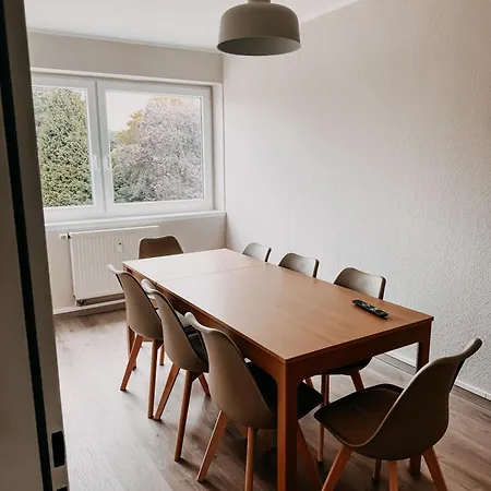 Wohnen Im Laendereck! Essen-muelheim-oberhausen! Bs2l شقة *